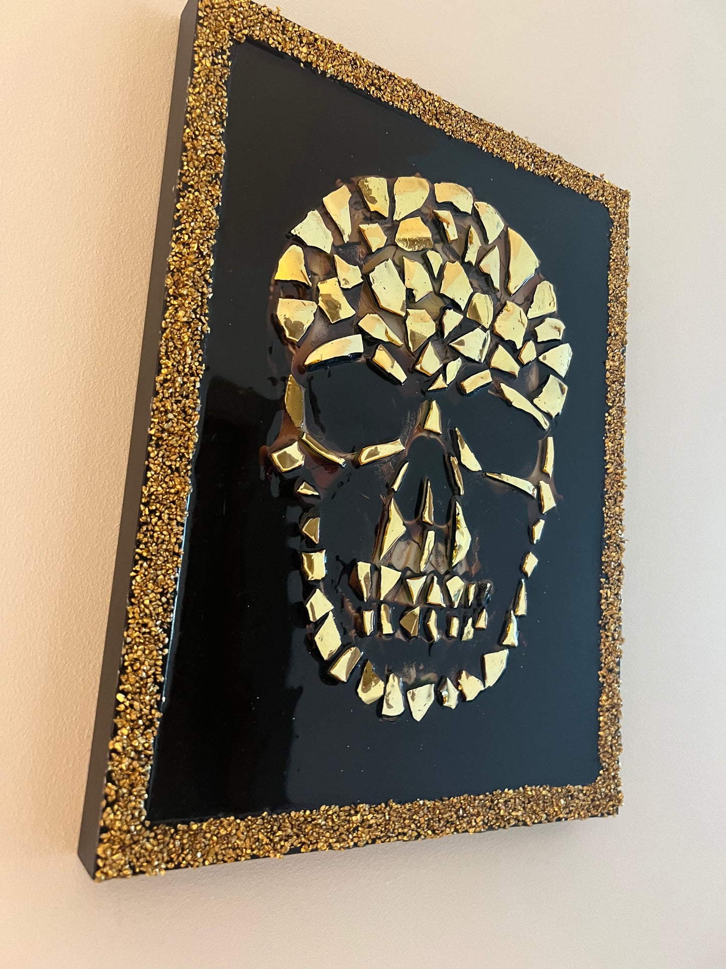 ACE Skull Champagne Gold Broken Bottle art