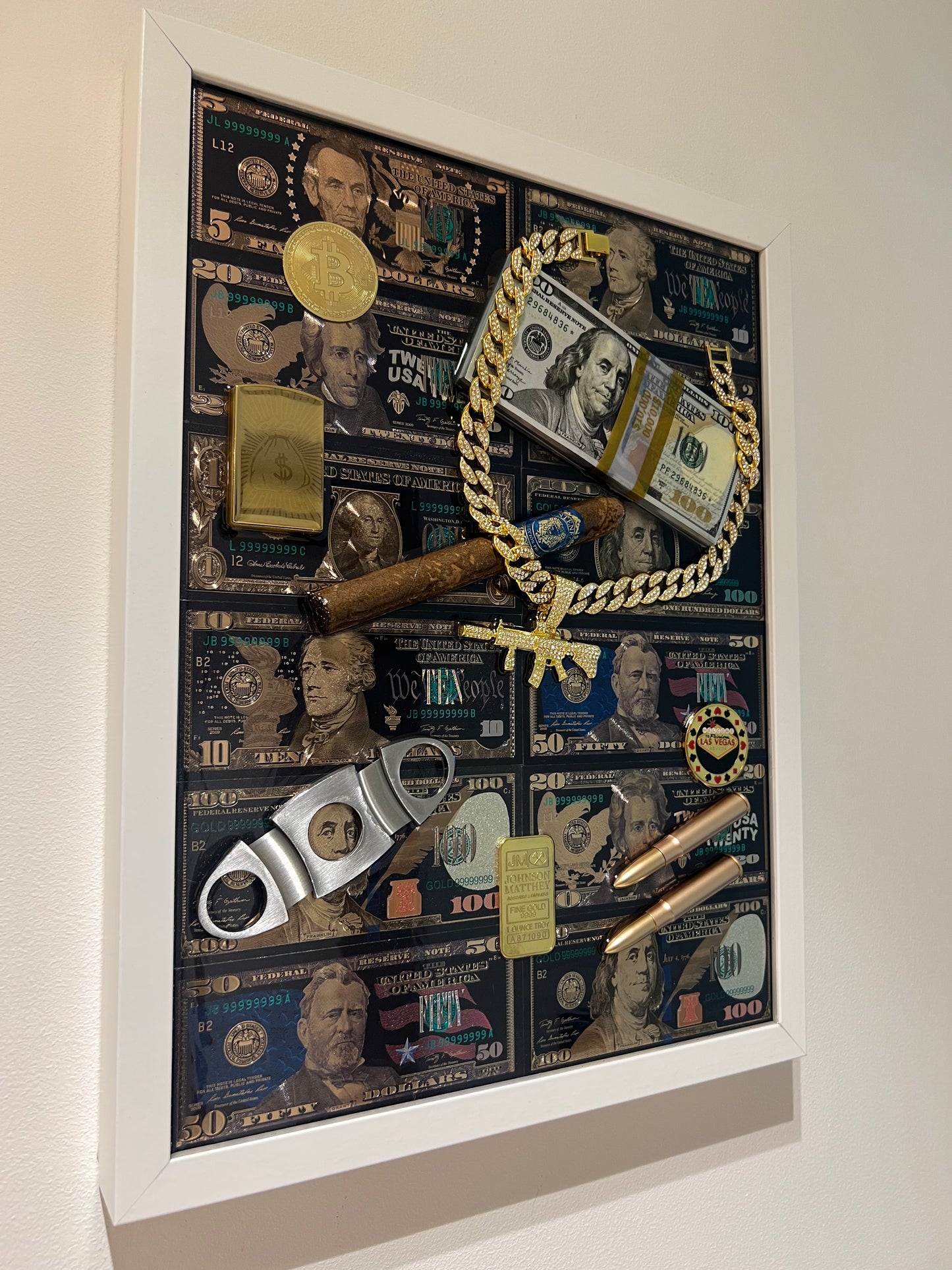Dollar Frame art white