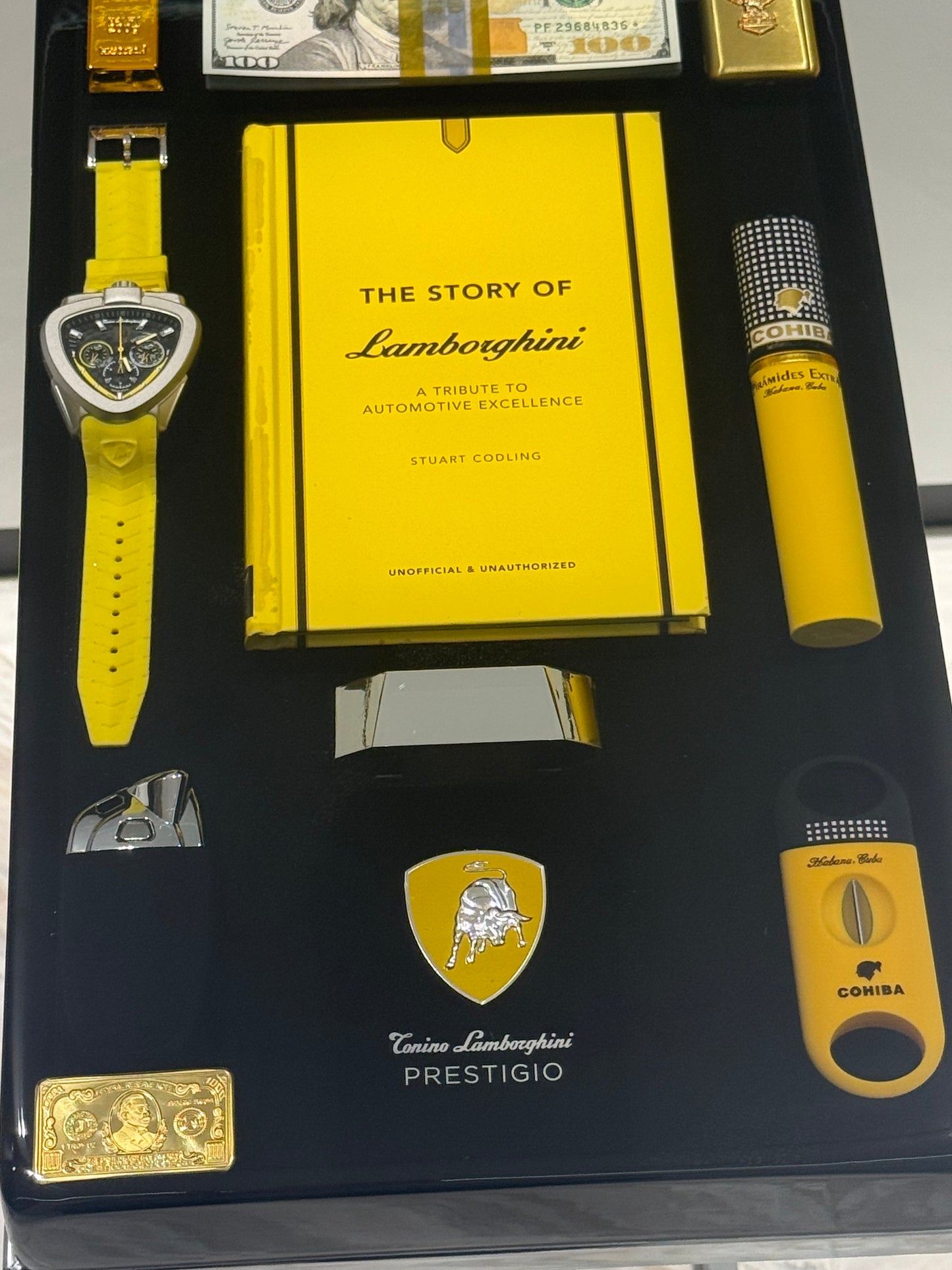 Lamborghini Exclusive Edition – Piece No. 1 square side table