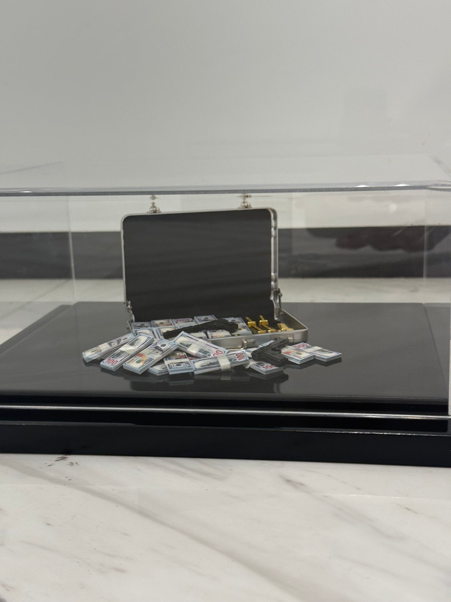 The Fortune Vault – Miniature Luxury Art Display