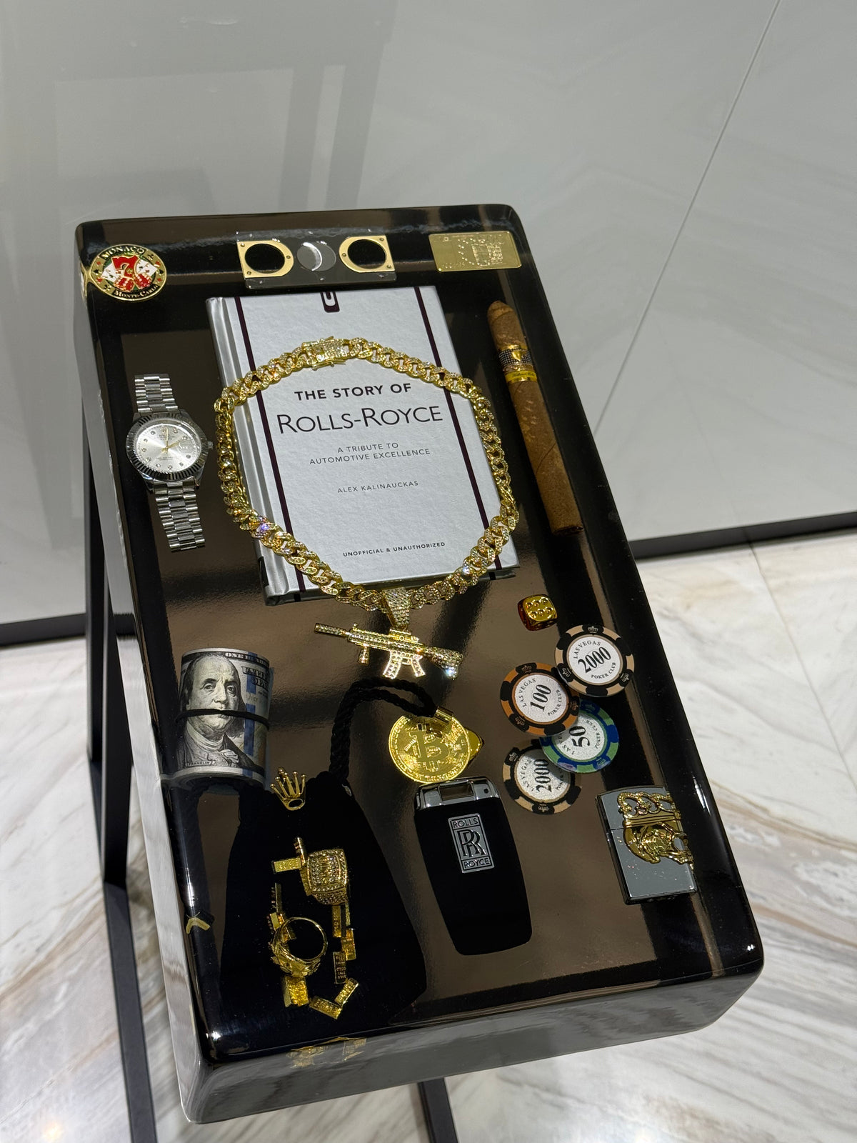 Rolls-Royce Inspired Luxury Display Table