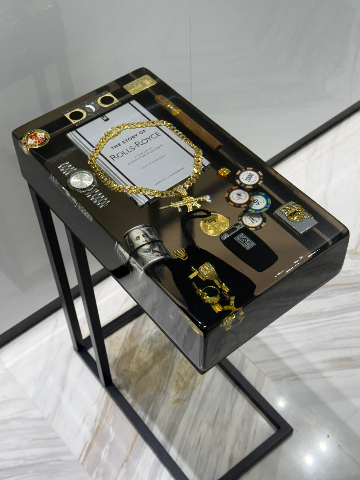 Rolls-Royce Inspired Luxury Display Table