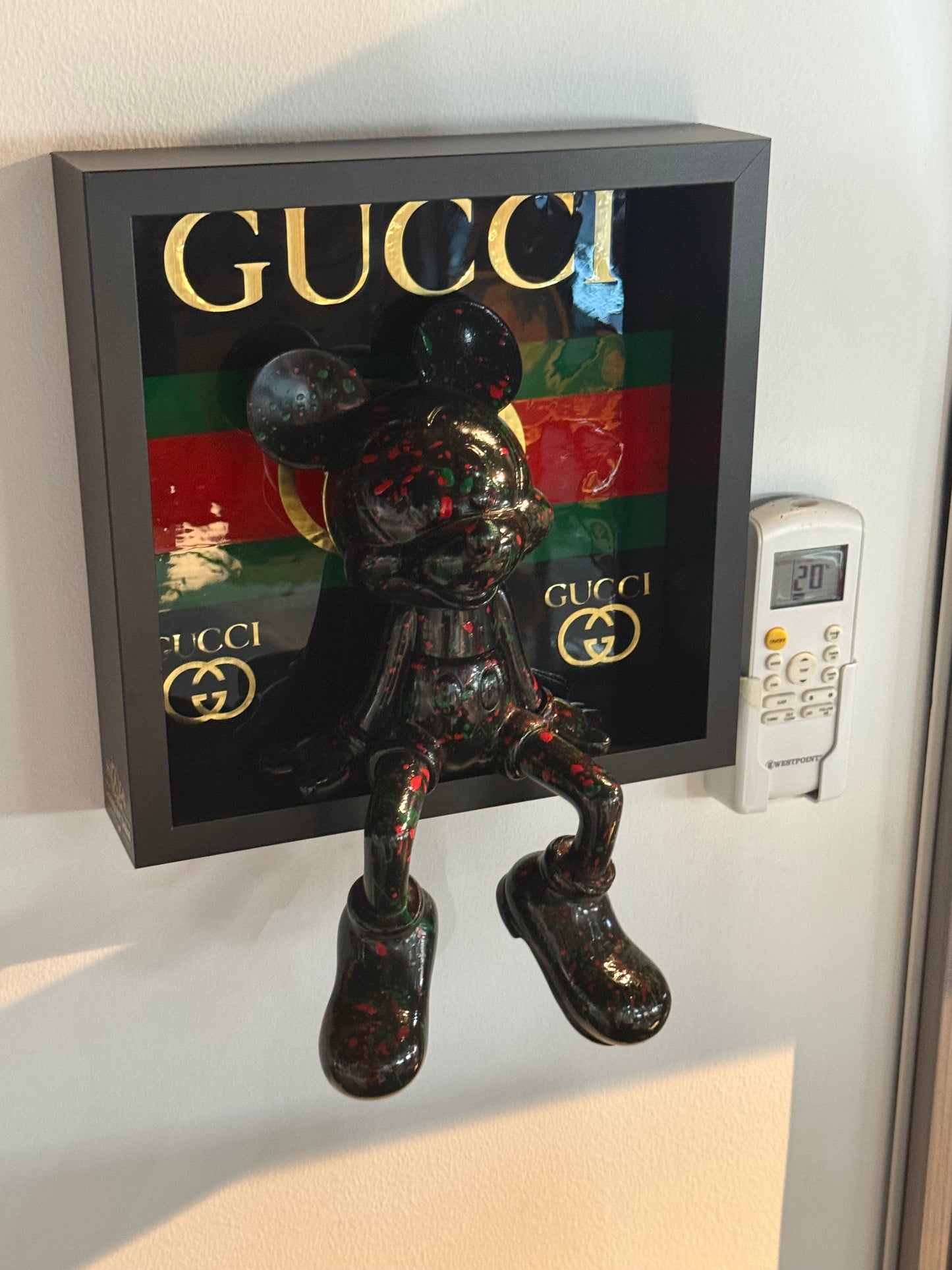 Gucci Mickey Mouse Box Frame black