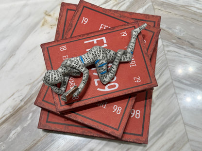 Figure with vintage Racing-Inspired Hidden Storage 3-pieces Book set