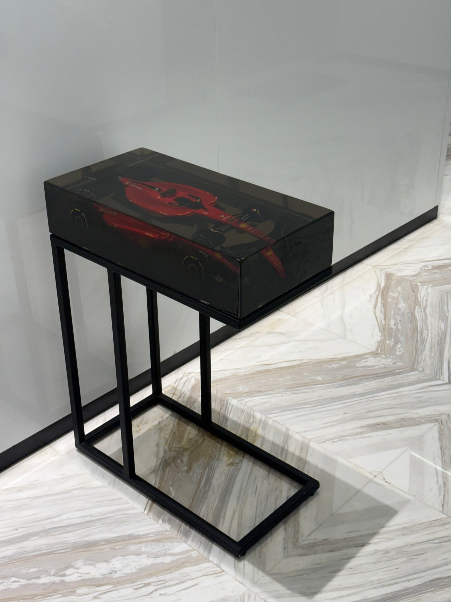 Formula 1 Display Table – Racing Art Meets Luxury Furniture