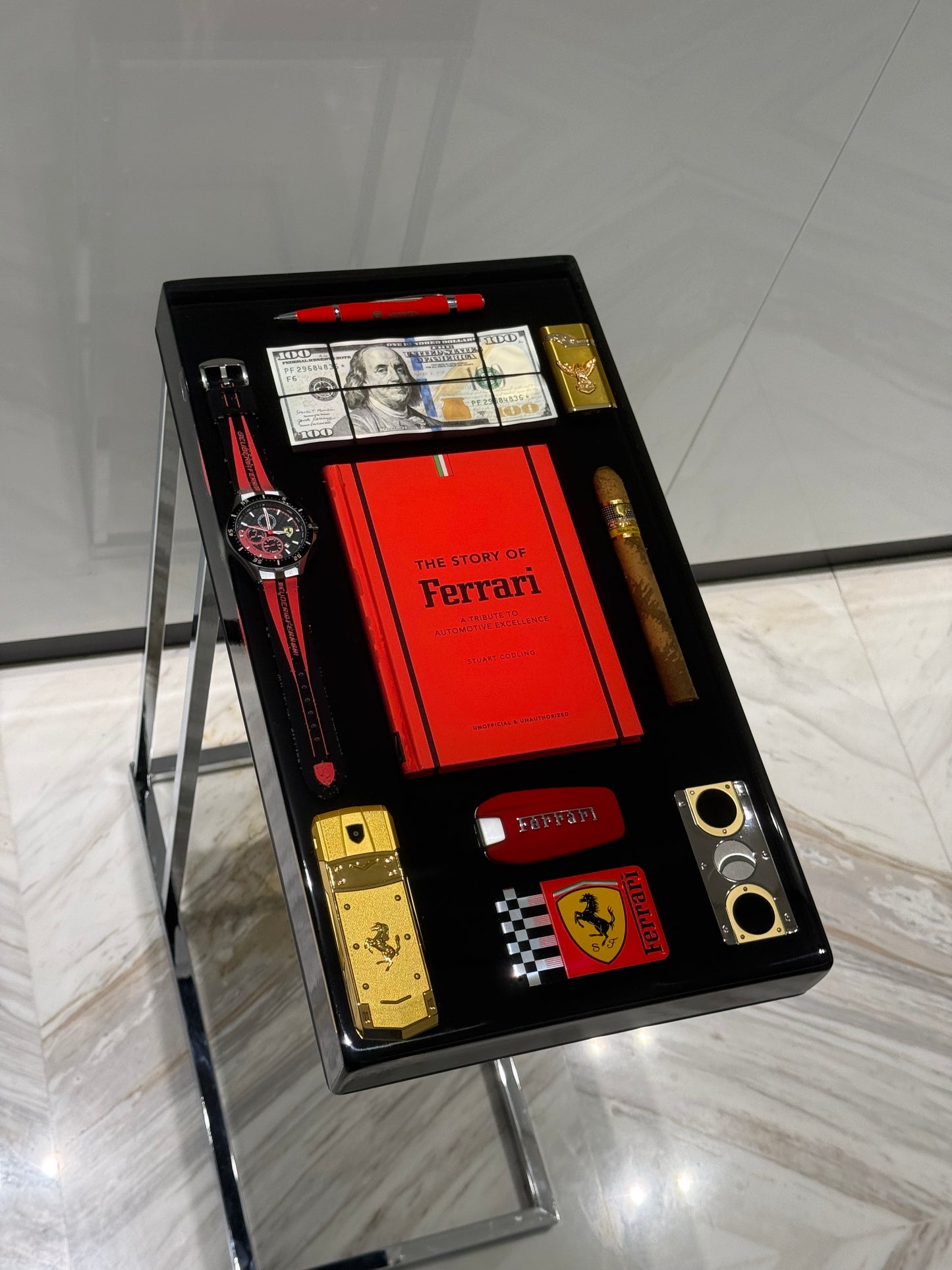 Ferrari-inspired limited edition no 11 - Square Side Table