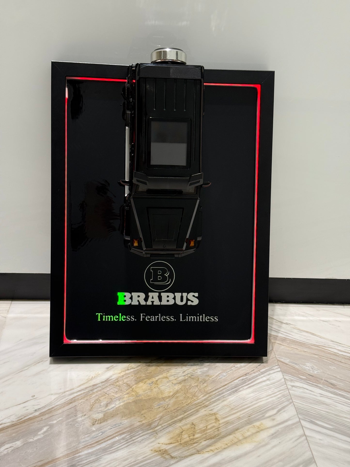 Automotive Frame – Luxury, Power & Timeless Design