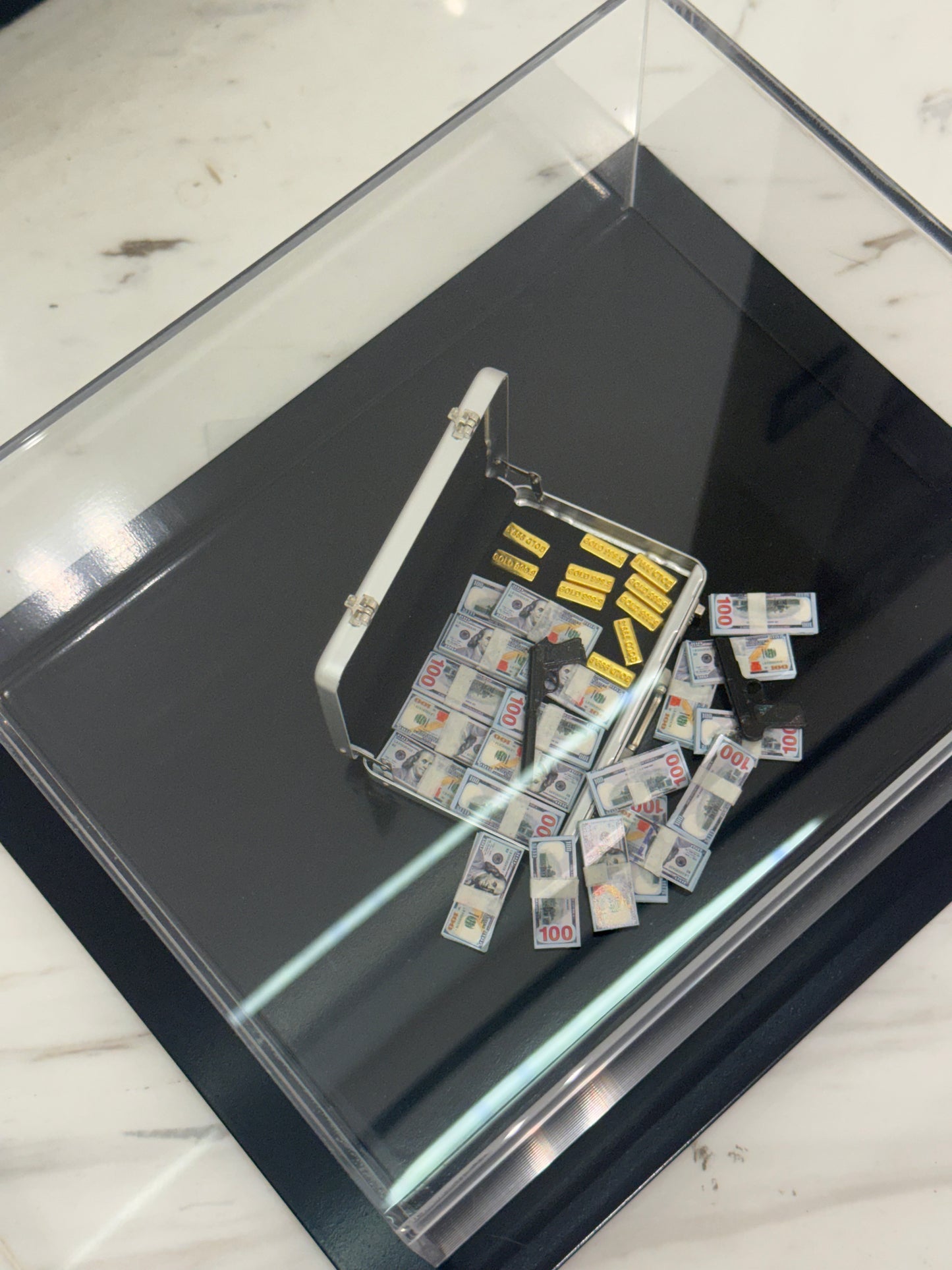 The Fortune Vault – Miniature Luxury Art Display