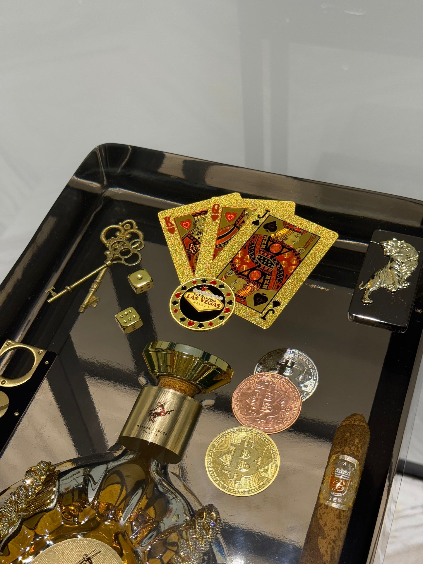 Remy Martin XO High Roller Edition Side Table – 1 of 1 -A Showcase of Prestige, Power & Pure Luxury