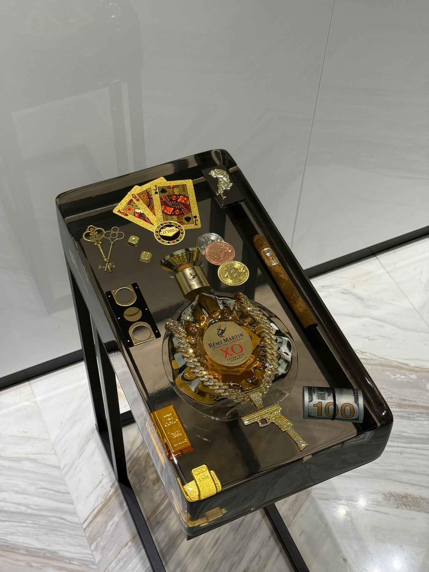 Remy Martin XO High Roller Edition Side Table – 1 of 1 -A Showcase of Prestige, Power & Pure Luxury