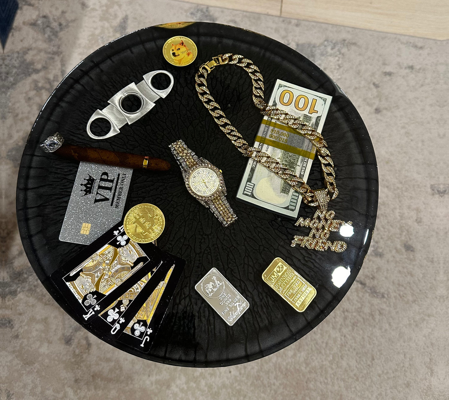 Dollar and Gold Side Table Black