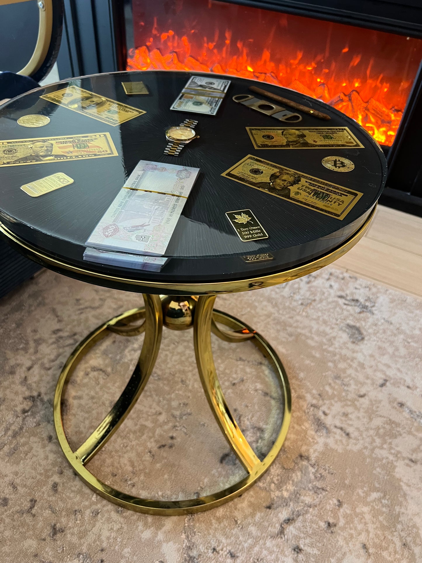 Gold Dollar Round Table