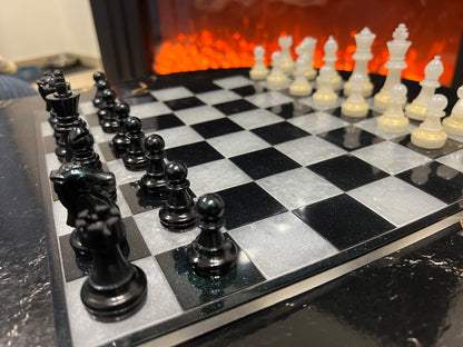 Chess Board Set Game Chameleon black and shiny white