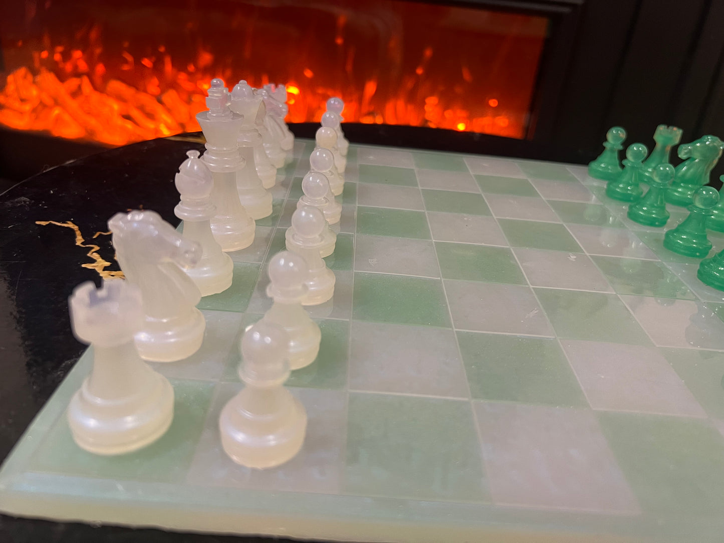 Chess Board Set Game white and mint